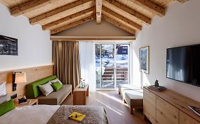 Eva Serviced Apartments